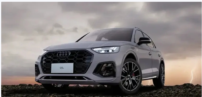 内饰成为槽点！新款奥迪Q5L官图发布！